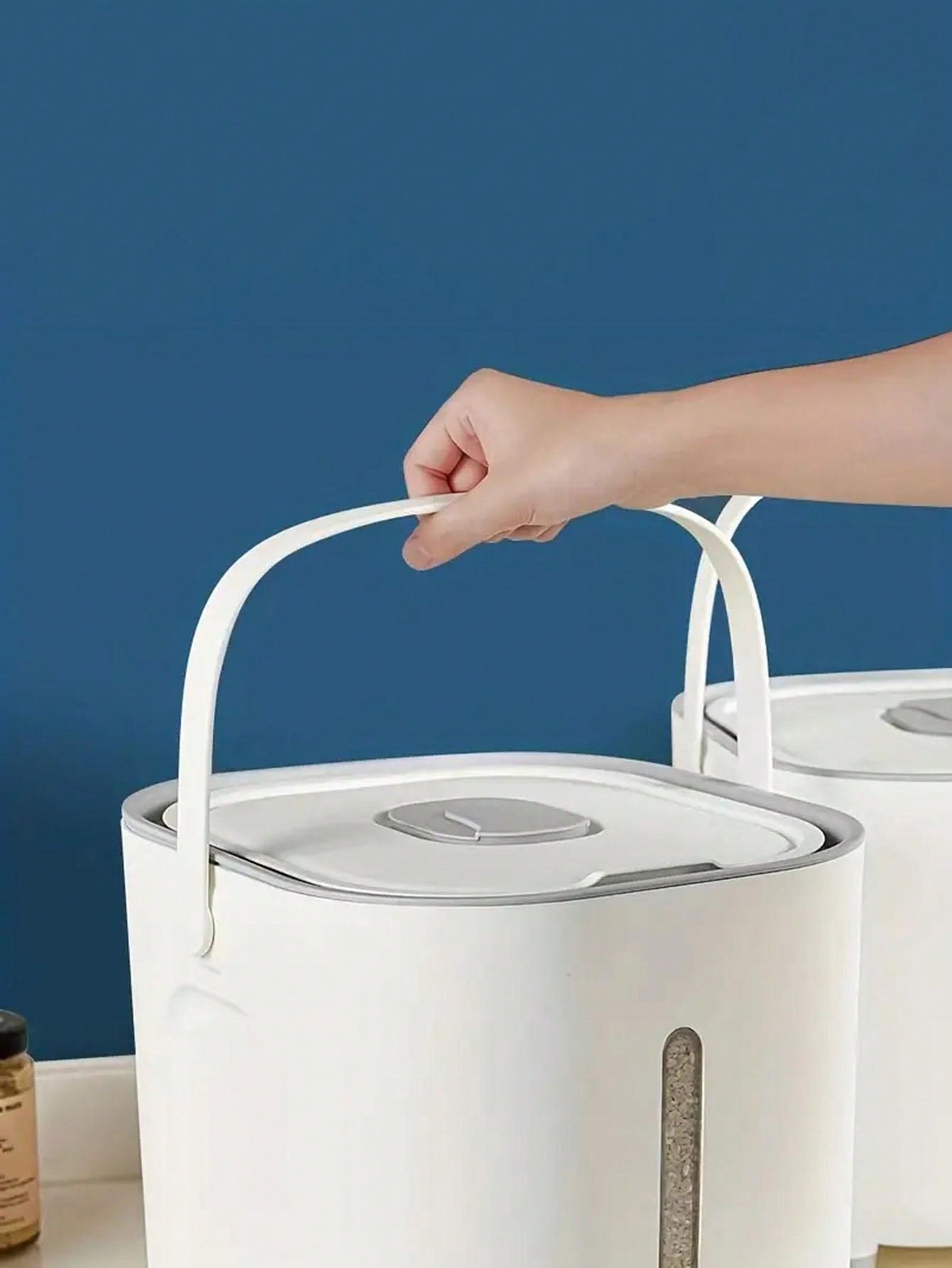 1 piece rice bucket with handle - Large capacity grain storage container - Moisture-proof and insect-proof sealed storage container - Suitable for rice, grain - grain - flour - dog food - Pet food - Household sealed rice dispenser - Household