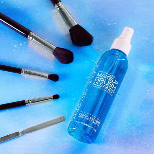 CINEMA SECRETS MAKEUP BRUSH CLEANER 6 FL OZ SPRAY